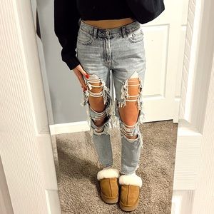 American Eagle Shredded Light Wash Jeans
